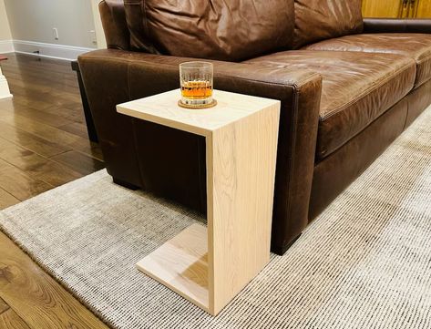 OMerDesignFurniture - Etsy Sofa C Table, Couch Side Table, Table For Couch, Table For Sofa, Wood Couch, Small End Table, Modern End Table, Small Couch, Small End Tables