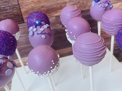 This listing includes 1 Dozen purple classic cake pops. Colors and flavors can be customized. Just leave us a note at checkout and we will confirm once we receive the order. CAKE POP INFO -Our Cake Pops are made fresh to order and stay good at room temperature for 7 days. Although none of our pops contain peanuts, they are prepared in a kitchen that contains peanut products. Please let me know if there are any allergies in the notes section when purchasing. LOCAL DELIVERY -We offer delivery and Purple Wedding Food, Purple Themed Birthday Party, Wedding Cake Funfetti, Egyptian Tea, Cake Ballerina, Baby Blocks Cake, Purple Cake Pops, Lemon Wedding Cakes, Girl Shower Cake