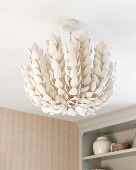 Coco Magnolia Hanging Pendant, White Shell Chandelier, Office Chandelier Ideas, Shell Light Fixture, Bedroom Pendants, Magnolia Chandelier, Bedroom Pendant Lighting, Bedroom Pendant Light, Coastal Light Fixtures