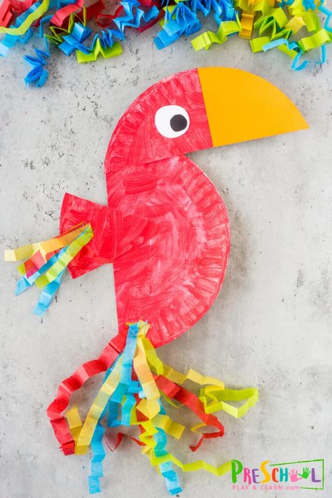 Paper Plate Parrot, Parrot Craft, Jungle Crafts, Parrots Art, Animal Crafts For Kids, Bird Crafts, Daycare Crafts, Paper Plate Crafts, Easter Decorations Christian