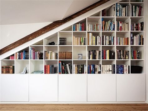 books books books Spray Paint Kitchen Cabinets, Tv Rum, Slanted Walls, Brick Cottage, Ikea Billy Bookcase Hack, Built In Shelves Living Room, Italy House, Staircase Storage, Ikea Billy Bookcase