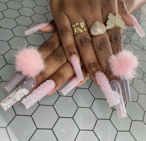 Bratz Nails, Fur Nails, Business Nails, Fake Nails Long, Winter Manicure, Manicure Nail Art, Long Acrylic Nail Designs, Gelish Nails, Nail Designs Valentines