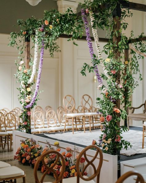 A garden mandap never goes out of style. Featuring our 8x10 mahogany mandap/chuppah/arbor and beautiful rentals from @party.bound Mandap Flowers, Modern Mandap, Mandap Design, Indian Wedding Flowers, Gold Photography, Hindu Wedding Ceremony, Hindu Ceremony, Wedding Tent, Indian Wedding Ceremony