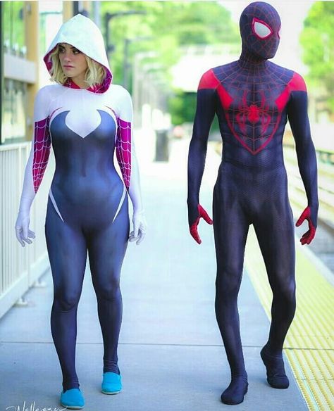 Miles Morales & Gwen Stacy - Spider-Man: Into the Spider-Verse - Spider Gwen And Miles Morales Cosplay, Miles Morales And Gwen Costume, Spider Man And Gwen Stacy Costume, Miles And Gwen Cosplay, Spider Man And Gwen Costume, Miles Morales And Gwen Stacy Costume, Miles And Gwen Costume, Miles Morales Outfit Ideas, Spidergwen Costume