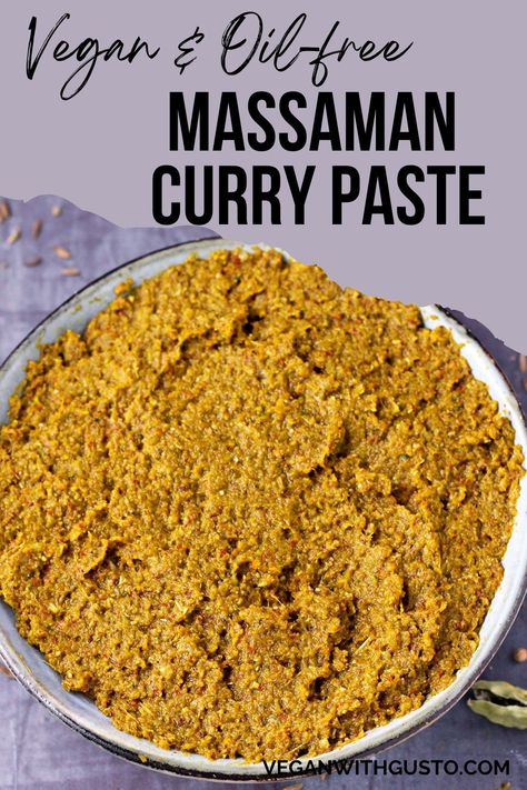 A bowl of massaman curry paste. Vegan Massaman Curry Recipe, Vegan Massaman Curry, Massaman Curry Recipe, Curry Paste Recipe, Thai Massaman Curry, South Thailand, Massaman Curry Paste, Veggie Curry, Dry Spices