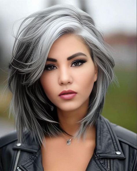 Jade Luna Grey Highlights Around Face, Grey Blending, Long Silver Hair, Grey Hair Transformation, Silver Blonde Hair, Gorgeous Gray Hair, Grey Hair Inspiration, Haircuts For Women Over 50, Layered Haircuts For Medium Hair