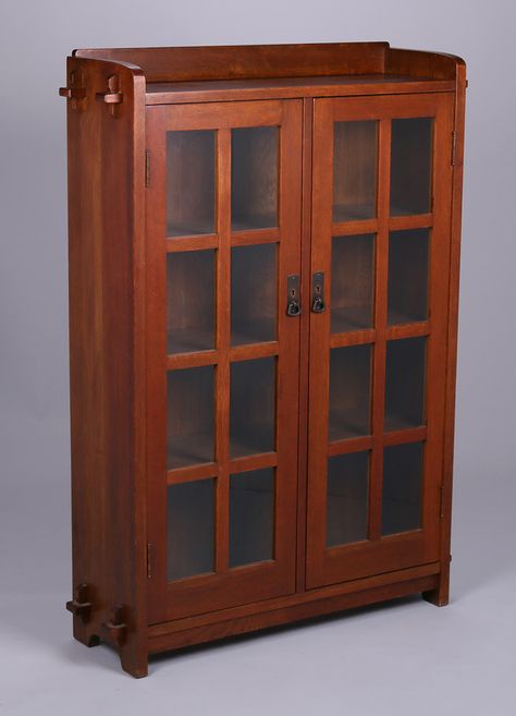 L&JG Stickley two-door bookcase. Excellent original finish. Signed. 55.5″h x 39″w x 13″d Stickley Furniture Plans, Morris Chair Plans, Grueby Pottery, Harden Furniture, Craftsman Style Furniture, Bookcase Plans, Morris Chair, Stickley Furniture, Door Bookcase