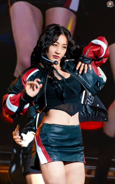 Vampire Diaries Guys, Park Jihyo, Concert Stage, Digital Art Beginner, Kim Sejeong, Twice Jihyo, Twice Kpop, Kpop Outfits, Stage Outfits