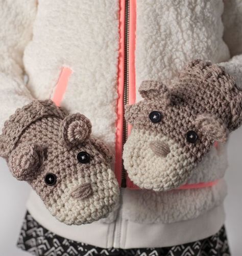 Crochet Baby Mittens, Children Hats, Crochet Mitts, Crochet Mittens Free Pattern, Crochet Mittens Pattern, Crocheted Toys, Gloves Pattern, Baby Mittens, Crochet Fingerless Gloves