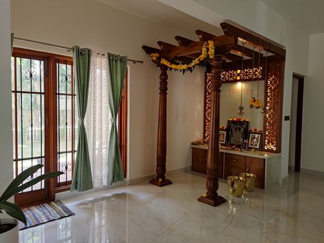 Interior Pillars, Indian Room Decor, Room Inspired, India Home Decor, Temple Design For Home, Interior Design Your Home, Indian Home Design, Indian Home Interior, Pooja Room Door Design