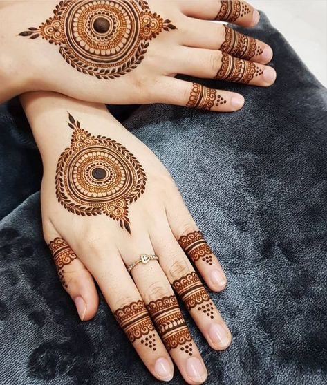 Tikki Mehndi Design, Tikki Mehndi, Short Mehndi Design, Mehandhi Designs, Heena Design, Latest Henna Designs, Mehndi Design Pictures, Simple Mehndi Designs Fingers, Very Simple Mehndi Designs