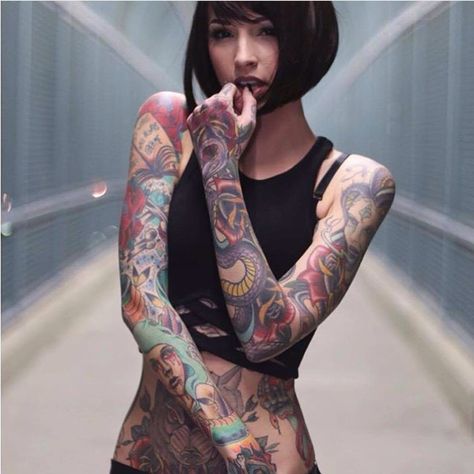 Tattooed girl Female Sleeve Tattoo Ideas, Angela Mazzanti, Female Sleeve Tattoo, Sleeve Tattoo Ideas, Female Sleeve, Special Tattoos, Tattoo Photography, Tattoos Art, Weird Tattoos