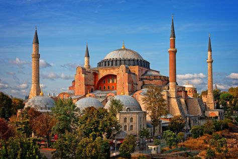 Aya Sophia, Byzantine Architecture, Great Pyramid Of Giza, Blue Mosque, Hagia Sophia, Pyramids Of Giza, San Francesco, Ottoman Empire, Istanbul Turkey