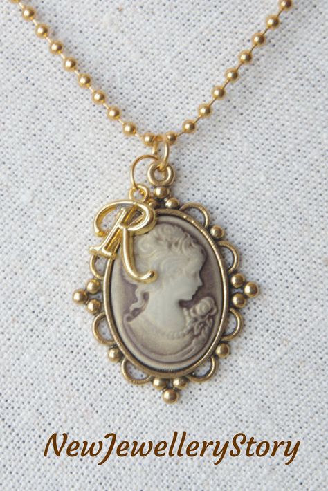 Personalized Necklace Victorian Woman Cameo Necklace Initial necklace Cameo Jewelry Girl Cameo Antique Brass Pendants Romantic Gift for Her Victorian cameo necklace in antiqued brass. The pink and white woman cameo is acrylic and measures 18 x 13mm.Length - your choice of 18 to 24 inchesPendant: 2 inches Vintage Necklace Victorian, Victorian Cameo, Glowing Necklace, Brass Pendants, Jewelry Girl, Edwardian Jewelry, Romantic Gifts For Her, White Woman, Cameo Jewelry