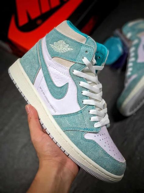 Air Jordan 1 Turbo Green, Jordan 1 Turbo Green, Nike Jordan Air 1, Turbo Green, Modern Shoes, Fresh Shoes, Shoe Obsession, Custom Shoes, Air Jordan 1