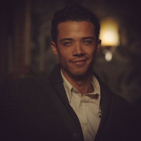 Jacob Anderson as Louis in Interview with the vampire Jacob Anderson, Lestat And Louis, Black Vampire, Vampire Series, The Vampire Chronicles, Interview With The Vampire, The Vamps, The Vampire, Figure It Out