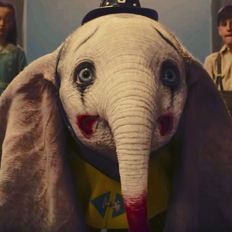 An Elephant, Tim Burton, Elephant