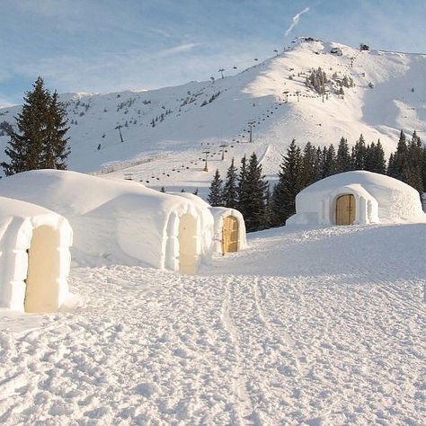 An igloo village in Switzerland. Photo courtesy of globaltouring on Instagram. Igloo Village, Wilder Kaiser, Mansion Exterior, Beautiful Winter Scenes, Unusual Buildings, Napoleon Hill, Winter Photography, Winter Scenes, Travel Experience