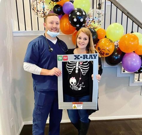 Xray Halloween Costume, Costume Ideas For Pregnant Couples, Pregnant Announcement Halloween Costumes, Couple Costume Pregnant, Halloween Costumes To Announce Pregnancy, Pregnancy Announcement Costume Halloween, Halloween Costume Pregnancy Announcement, Pregnant Family Costume, Pregnant Couples Costumes