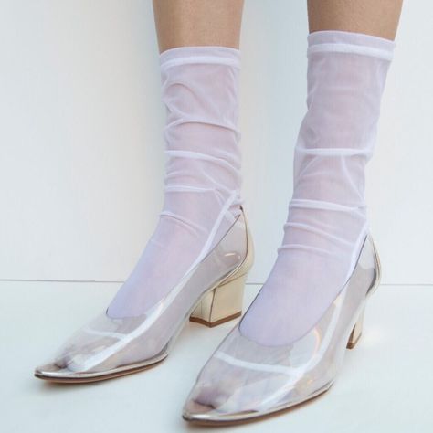 White Mesh with @maryam_nassir_zadeh White Mesh Socks, Decades Fashion, Kpop Concert Outfit, Kpop Concert, Mesh Socks, Concert Outfits, Maryam Nassir Zadeh, White Socks, Night Wear