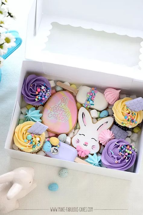 easter-cake-ideas-easter-treat-box Easter Sweet Treat Box Ideas, Easter Gift Boxes Ideas, Easter Box Ideas, Easter Treat Box Ideas, Easter Cookie Basket, Easter Treat Boxes, Easter Cake Ideas, Easter Bake, Easter Themed Treats