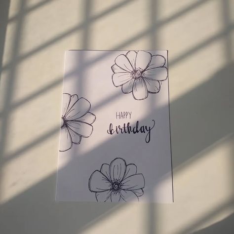 Design credit: pinterest 
Product description: White folding card (includes envelope) 
Lettering: happy birthday 
Space inside to write personal greetings or messages. 
Dimensions A5 (folded) 
21.0 * 14.8 cm (folded) 210*148.5 mm 21*29.7 cm (unfolded) 210*297 mm #handmadebirthdaycard #birthdaycards #handmade #cards #cardmade #handmadecards #papercards #diy Handmade birthday card small business cardmade Birthday Card Aesthetic, Lettering Happy Birthday, Card Aesthetic, Happy Birthday Cards Diy, Envelope Lettering, Floral Birthday, Birthday Cards Diy, Birthday Greeting, Handmade Birthday Cards