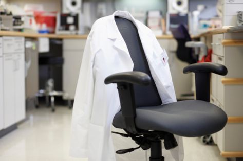 Introducing "enclothed cognition" – how what we wear affects how we think | BPS White Lab Coat, Work Skills, Certificate Programs, Johns Hopkins University, Always Learning, Work Experience, Student Work, Professional Development, The Clothes