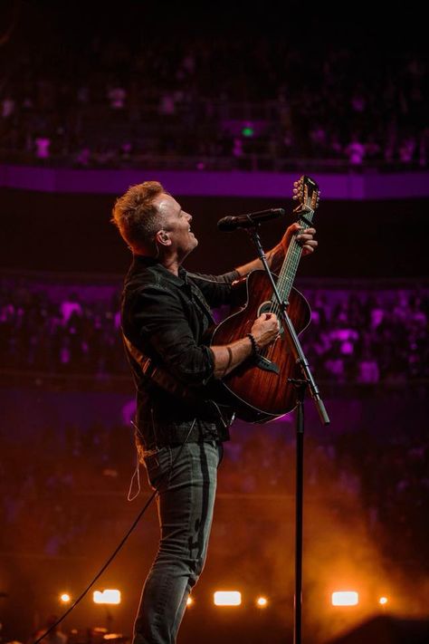 Worship Ministry, Contemporary Christian Music, Chris Tomlin, Joel Osteen, Christian Artists, Favorite Lyrics, Jesus Lives, Jesus Calling, April 19