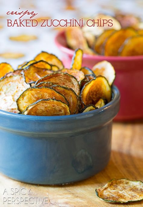 Crispy Baked Zucchini Chips #paleo @spicyperspectiv #zucchini Baked Zucchini Chips, Paleo Friendly Snacks, Zucchini Chips Baked, A Spicy Perspective, Baked Zucchini, Bake Zucchini, Overnight Oat, Zucchini Chips, Diet Vegetarian