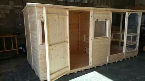 Ferret Room Ideas Diy, Ferret Shed Ideas, Outdoor Ferret Enclosure Diy, Ferret House, Ferret Playground, Ferret Ideas, Sheds Ideas, Rabbit Shed, Chicken Houses