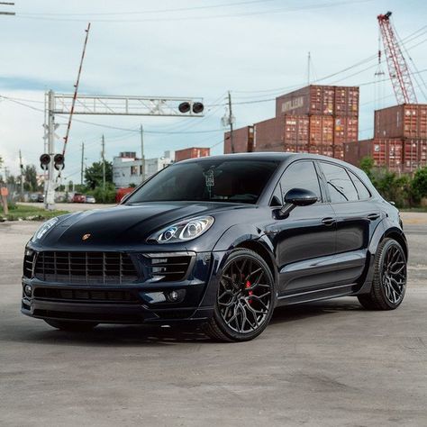 Porche Truck, Porsche Macan Offroad, Porsche Truck, Porsche 2020, Spyder Porsche, Cayman Porsche, Porsche Wallpaper, Carros Porsche, Porsche Girl