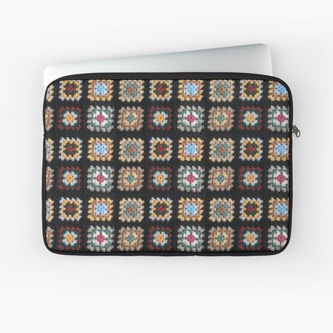 Get my art printed on awesome products. Support me at Redbubble #RBandME: https://www.redbubble.com/i/laptop-case/Traditional-vintage-Granny-square-by-MeluCrochet/66657733.2U5KG?asc=u Crochet Ipad Cover, Crochet Laptop Sleeve, Crochet Laptop Case, Vintage Granny Square, Granny Square Blanket, Square Blanket, Square Crochet, Fun Crochet Projects, Crochet Squares