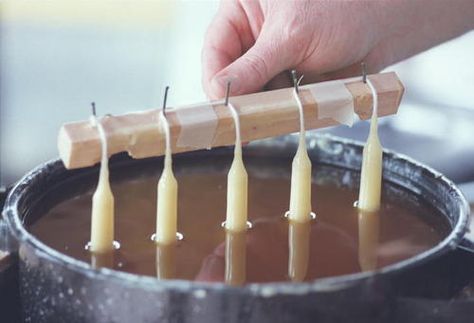 candle-making Candle Dipping, Medieval Crafts, 2012 Calendar, Hand Dipped Candles, Soya Mumu, Candle Crafts Diy, Candle Magick, Candle Craft, Terraria