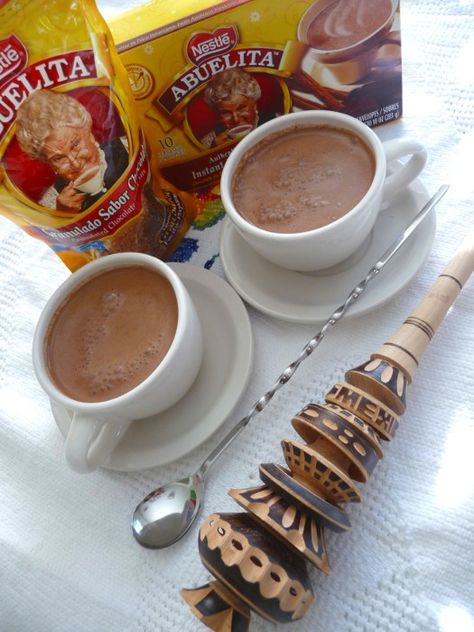 Abuelita's Hot Chocolate <3 Abuelita Chocolate, Abuelita Hot Chocolate, Creating Traditions, Chocolate Abuelita, Summer Popsicles, Mexican Dessert Recipes, Yummy Meals, Hot Chocolate Recipe, Mexican Hot Chocolate