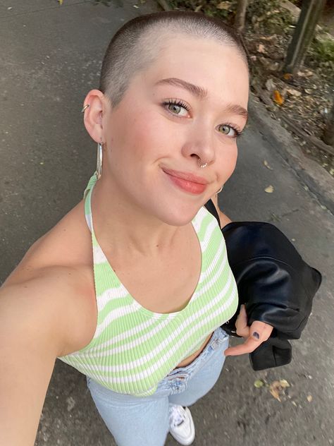 Shaved Head Before And After, Girls Shaved Head, Women Shaved Head Hairstyles, Girl Shaved Head, Woman Shaved Head, Girl With Shaved Head, Shaved Head Girl, Shaved Haircut, Shaving My Head