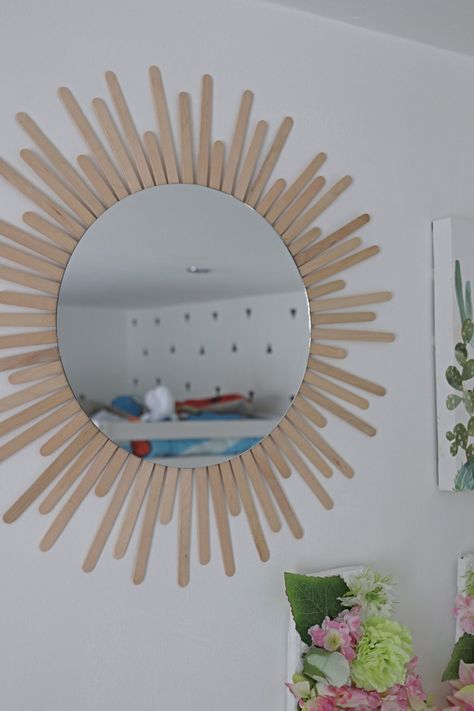 Craft For Adults Home Decor, Diy Small Mirror, Diy Cermin, Aakash Kandil, Hiasan Dinding Diy, Popsicle Stick Crafts For Adults, Popsicle Stick Crafts House, Diy Popsicle Stick Crafts, Boho Mirror