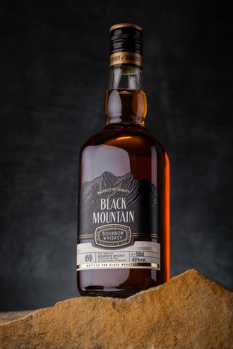 Bourbon Label Design - Black Mountain on Behance Whisky Branding, Whiskey Bottle Design, Whiskey Label Design, Liquor Design, Bourbon Whiskey Brands, Drinks Branding, Expensive Whiskey, Whiskey Design, Alcohol Design