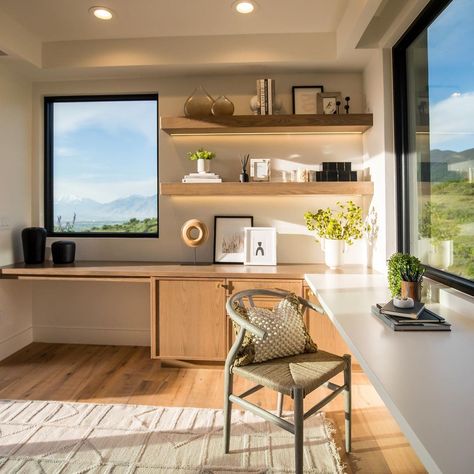 Dining Room With Sideboard, Desk In Dining Room, Desert Living Room, Split Rock, Home Office Layout, Becki Owens, Custom Shelving, Office Guest Room, Home Office Storage