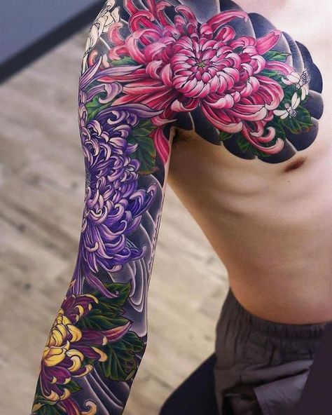 Asian Inkspiration ✪ on Instagram: “Chrysanthemum Sleeve By 💥 @kenji_shigehara_yktattoo 💥” Tiger Tattoo Sleeve, Puzzle Tattoos, Native Tattoos, Camera Tattoo, Floral Tattoo Sleeve, Full Body Tattoo, Japanese Tattoo Designs, Tattoo Project, Japanese Tattoo Art