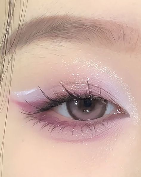 Eye Makeup Inspo, Pretty Eye Makeup, Cute Eye Makeup, Eye Makeup Pictures, Ethereal Makeup, Eye Makeup Designs, Fairy Makeup, Asian Eye Makeup, Eye Makeup Art