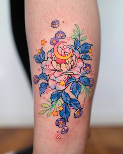 벨찌 • who grew up with Sailor Moon 🌙 | For Greta, Done at @toivo.ttt . . . #peonytattoo #legtattoo #colortattoo #flowertattoo #neotraditionaltattoo #newschooltattoo… | Instagram Sorry Mom Tattoo, Green Tattoos, Nature Tattoo Sleeve, Colorful Tattoos, Tattoo Lettering Design, Taurus Tattoos, Wicked Tattoos, Tasteful Tattoos, Kawaii Tattoo