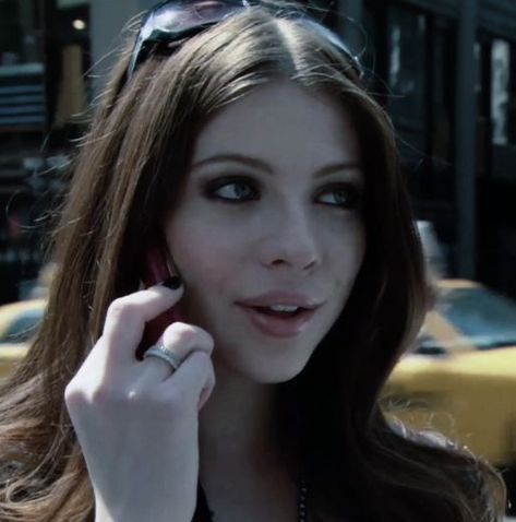 Shawn Hunter, Georgina Sparks, Michelle Trachtenberg, Nyc Aesthetic, Ethereal Makeup, Model Aesthetic, Tv Girls, High Society, Iconic Women