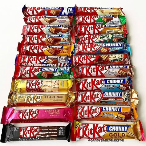 dessert content😍😍😍 on Instagram: “Who wants🤤🤤🤤🤤🤤 Check my recipe website🍫,link in bio👀 👇tag a food lover👇 ➖➖➖➖➖➖➖➖➖ Follow @choclate._.world Follow @choclate._.world Follow…” Kitkat Chunky, Kit Kat Flavors, Choc Fudge, Fudge Sundae, Recipe Website, American Snacks, Junk Food Snacks, Food Matters, Delicacy Food