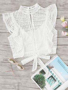 7949e456002b28988d38185bd30e77fddesc35733577ri Stylish Travel Outfit, Myanmar Dress Design, Outfit Trends, Crochet Blouse, White Crochet, Blouse Styles, Lace Tops, Zara Tops, Cute Fashion