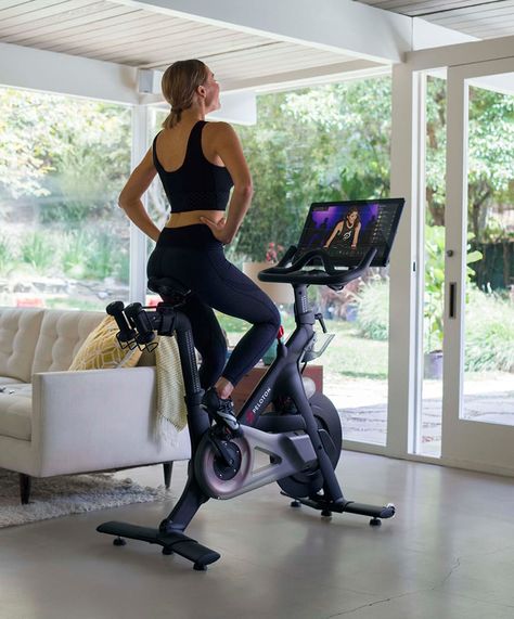 Indoor Bike Workouts, Indoor Cycling Bike, Peloton Bike, Bike Aesthetic, Ways To Stay Healthy, Ripped Abs, Running On Treadmill, Spin Bikes, Indoor Bike