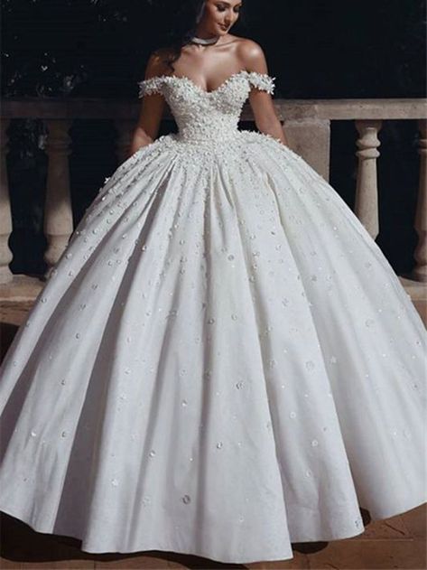 Princess Ball Gowns Royals, Brown Bridesmaid Dresses, Girls Bridesmaid Dresses, Royal Wedding Dress, White Wedding Dress, Princess Ball Gowns, Princess Wedding Dresses, Princess Wedding, Gown Wedding