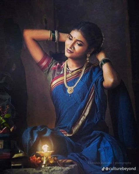 Painting Model Photography, Traditional Indian Photoshoot, Painting Inspired Photoshoot, Diwali Photoshoot Ideas For Women, Indian Photoshoot Ideas, South Indian Photoshoot, Maharashtra Aesthetic, Indian Modeling Photoshoot, Traditional Photoshoot Ideas