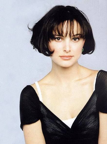 Natalie Portman Short Hair, Mathilda Lando, Thora Birch, Pale Women, French Bob, Charlotte Gainsbourg, Short Bob Haircuts, Keira Knightley, British Actresses