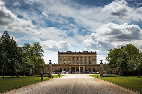 Cliveden House. Hotel and restaurant in the country. United Kingdom, Berkshire. #relaischateaux #clieveden #berkshire #castle #uk Cliveden House, Amazing Houses, English Castles, Luxor Egypt, Hotel Project, Countryside House, Stately Home, Athleisure Outfits, Ireland Travel