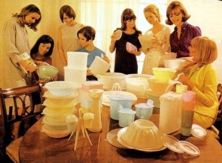 Tupperware Parties Direct Sales Party, Tupperware Party, Tennessee Williams, Party Aesthetic, Those Were The Days, Vintage Memory, I Remember When, Good Ole, Vintage Tupperware